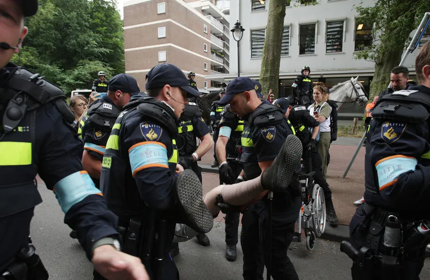 تعزيز الإجراءات الأمنية حول حفل إسرائيلي في هولندا بعد حادثة بوندي